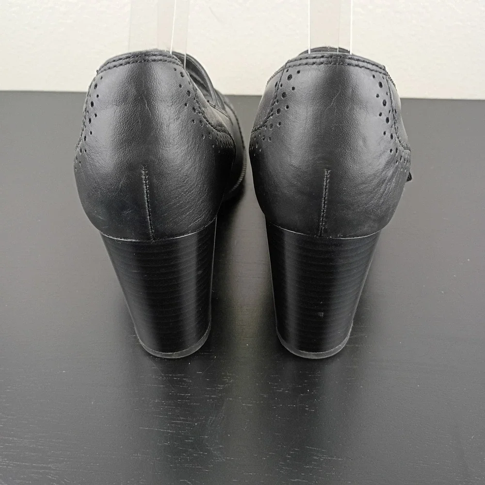 Clarks Collection Black Leather Wingtip Mary Jane Block Heel Pumps Womens 8 M